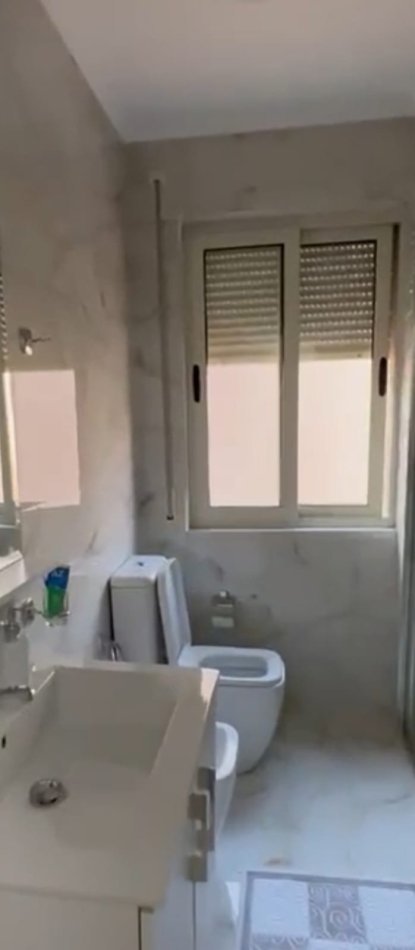 Tirane, jepet me qera apartament 1+1 Kati 4, 70 m² 600 € (Vizion Plus, Don Bosko, Tiranë)