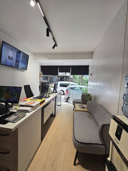 SHITET: AMBJENT BIZNESI/ DYQAN: PRANE GJYKATES SE SHKALLES SE PARE