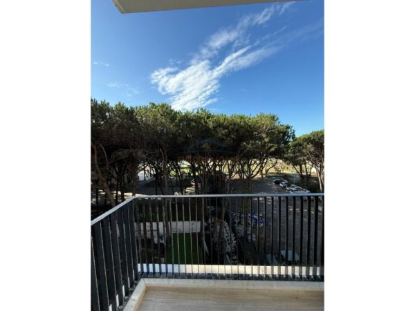 Shitet, Apartament 2+1, Rezidenca White Tower, Mali i Robit 203,000 €