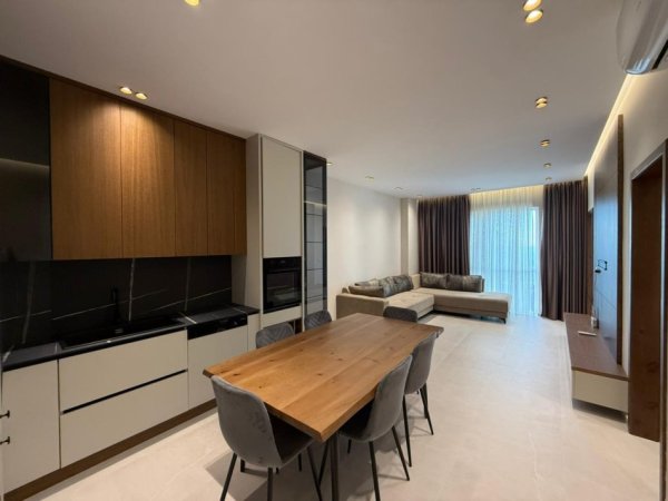 Durres, shes apartament 2+1+Ballkon Kati 5, 91 m² 202.000 € (Rezidenca White Tower, Mali I Robit)