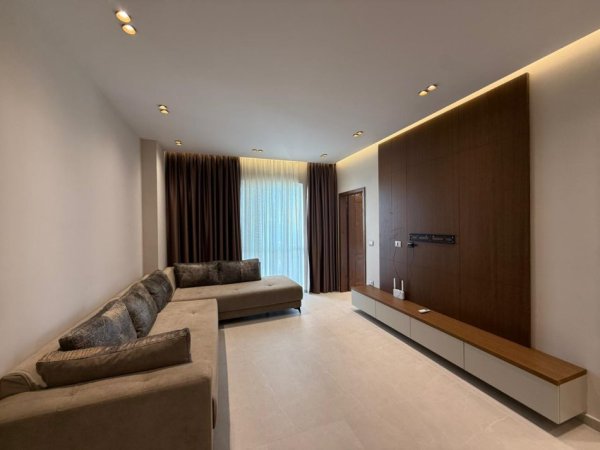 Durres, shes apartament 2+1+Ballkon Kati 5, 91 m² 202.000 € (Rezidenca White Tower, Mali I Robit)