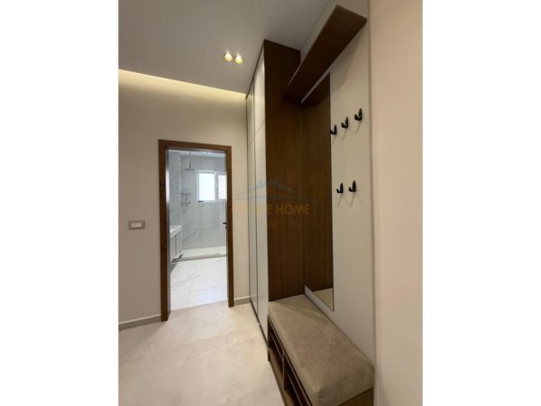 Shitet, Apartament 2+1, Rezidenca White Tower, Mali i Robit 202,000 €