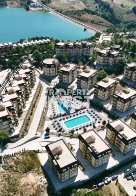 Tirane, shitet apartament 2+1 Kati 3, 145 m² 231.000 € (Farke)