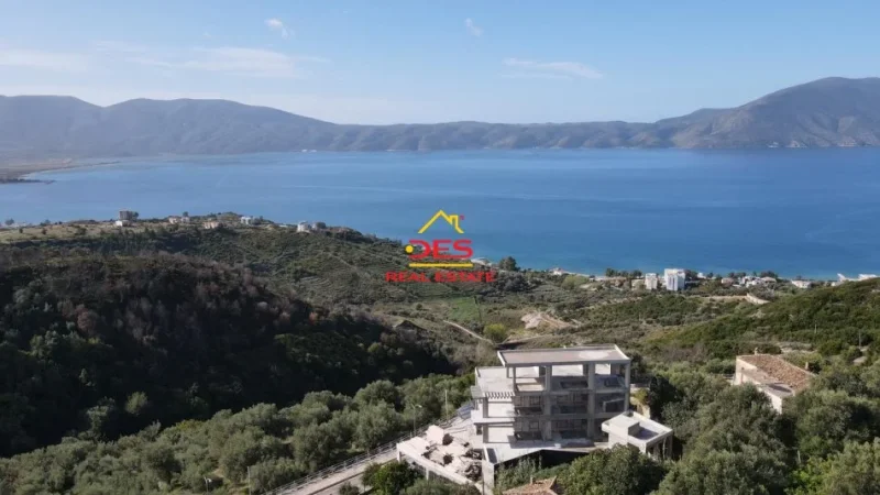 Vlore, shitet apartament 1+1+Ballkon Kati 2, 1.700 m² (Radhimë)