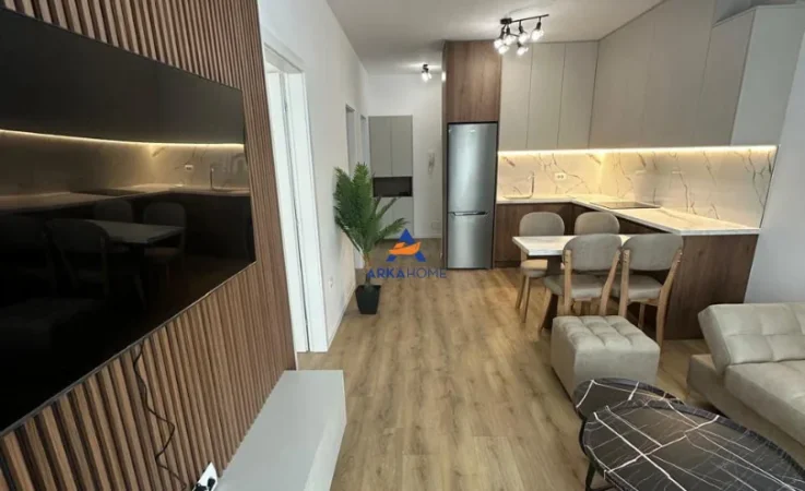 Tirane, jepet me qera apartament 2+1 Kati 8, 77 m² 1.000 € (ZOGU I ZI)