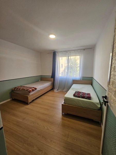 Tirane, jepet me qera apartament 1+1 Kati 4, 655 m² 500 € (Vasil Shanto)