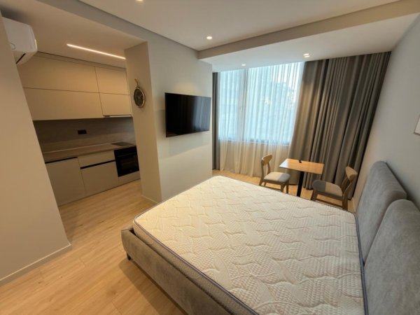 Tirane, jepet me qera apartament 1+1 Kati 2, 128 m² 1.900 € 