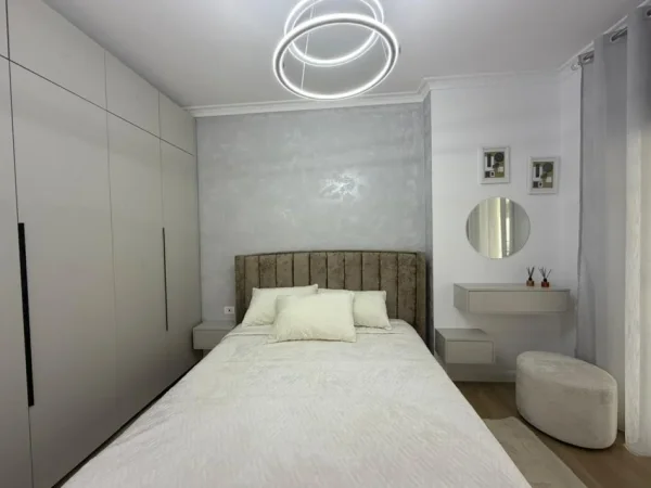 Tirane, shitet apartament 2+1 Kati 4, 101 m² 173.000 € (Prane Eja Studio ne Astir.)