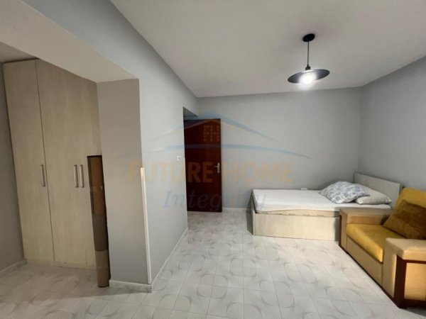 Tirane, jepet me qera apartament 2+1 Kati 3, 114 m² 650 € (Shkolla e Baletit)
