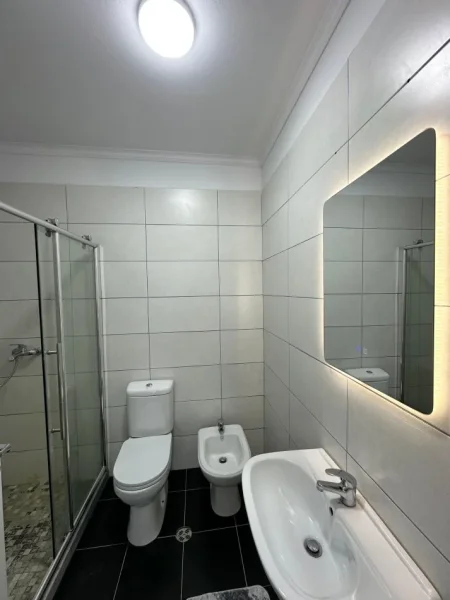 Tirane, shes apartament 2+1 , 97 m² 155.000 € 