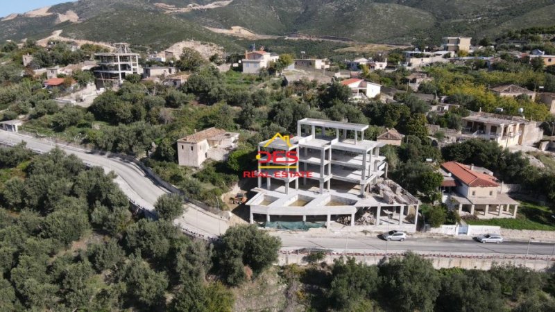 Radhime - Orikum, shitet apartament 1+1+Ballkon Kati 3, 71 m² (Radhimë)