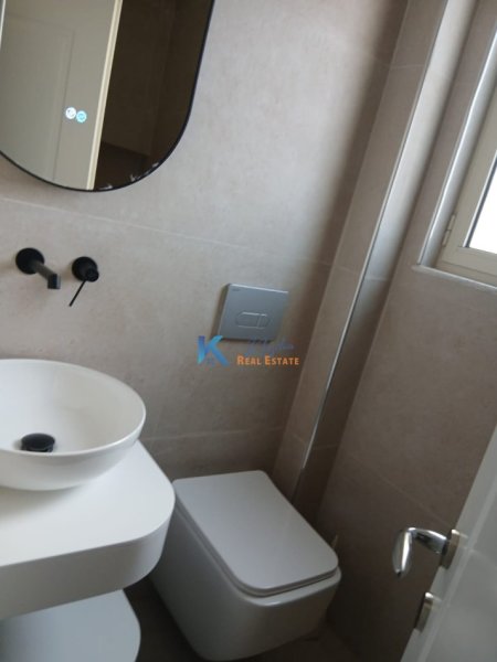 Tirane, jap me qera apartament 1+1+Aneks+Ballkon Kati 5, 68 m² 550 € (Stacioni i Trenit, afer Mullirit te Vjeter)