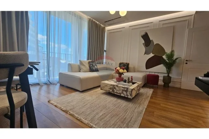 Tirane, jepet me qera apartament 2+1+Ballkon Kati 5, 100 m² 1.900 € (Lake View)