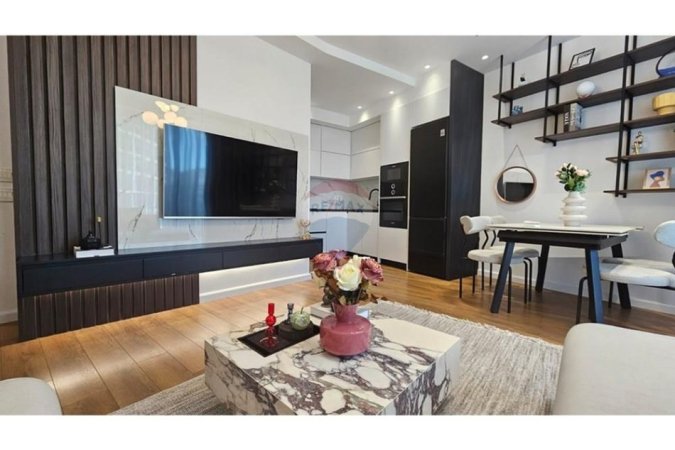 Tirane, jepet me qera apartament 2+1+Ballkon Kati 5, 100 m² 1.900 € (Lake View)