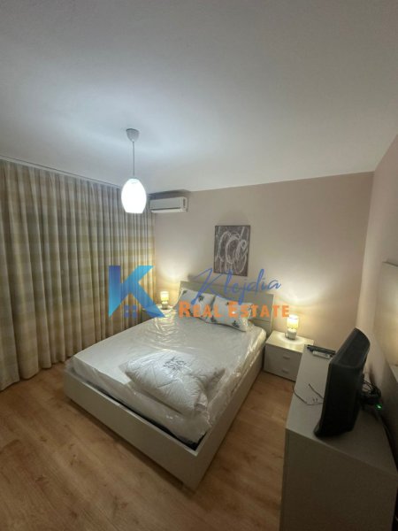 jap me qera apartament 2+1+Ballkon Kati 2, 81 m² 650 € (Fusha e Aviacionit, afer Konvikteve te Inxhinierise)