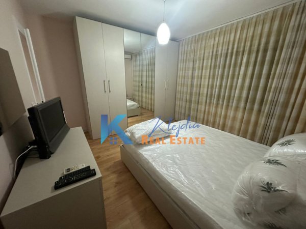 jap me qera apartament 2+1+Ballkon Kati 2, 81 m² 650 € (Fusha e Aviacionit, afer Konvikteve te Inxhinierise)