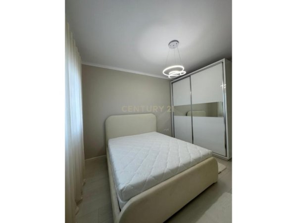 Tirane, shitet apartament 2+1+Aneks+Ballkon Kati 8, 97 m² 155.000 € (Misto Mame)