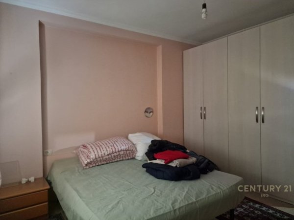 Tirane, shitet apartament 2+1 Kati 4, 115 m² 260.000 € (Rr. Bardhyl)