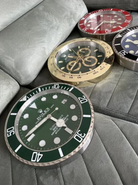 Tirane, shes SHITEN ORA MURI ROLEX DHE AUDEMARS PIGUET