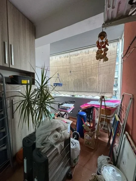 Shqiperi, jepet me qera apartament 2+1+Ballkon Kati 3, 120 m² 600 € (eco market)
