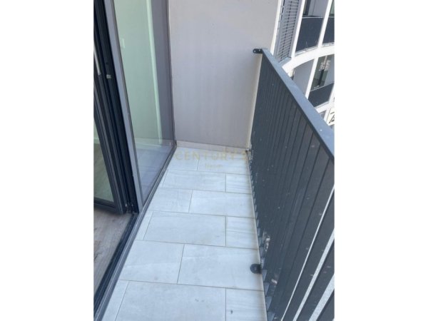 Shqiperi, jepet me qera zyre Kati 2, 70 m² 1.200 € (Lake View)