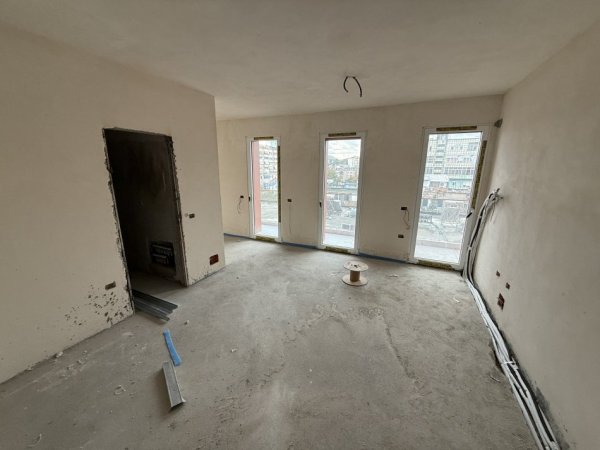 Tirane, shes apartament 2+1+Aneks+Ballkon Kati 5, 101 m² (Pran Sheshit Willson)