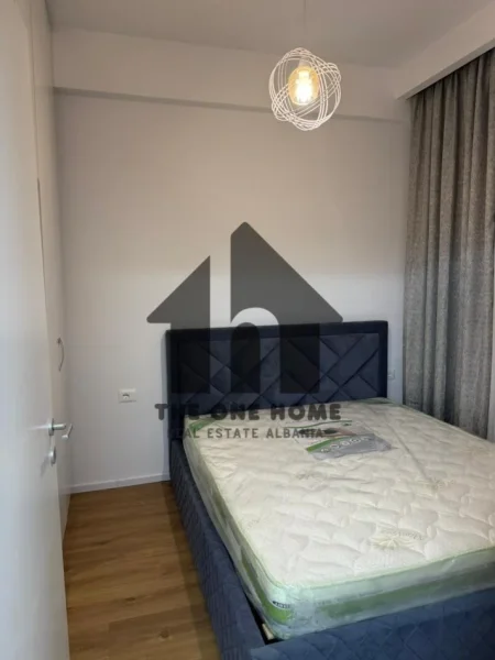 Tirane, jepet me qera apartament 1+1+Ballkon Kati 5, 70 m² 450 € (Ali Dem)