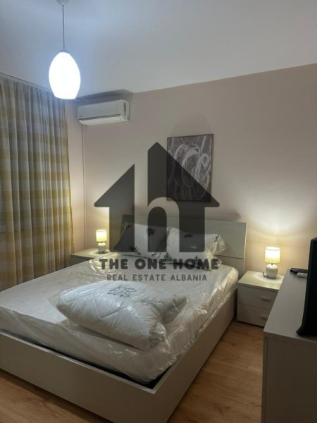 Tirane, jepet me qera apartament 2+1+Ballkon Kati 4, 100 m² 650 € (ish Fusha Aviacionit)