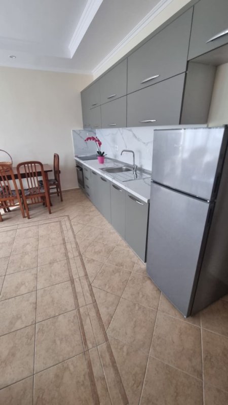 🏠 Jepet me Qira Apartament 2+1 tek Rruga e Dibres