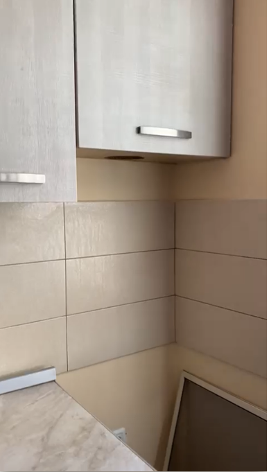 Jepet Apartament 1+1 me Qera tek Shkolla e Baletit ne Rrugen e Elbasaneve,  46 m² 400 €uro