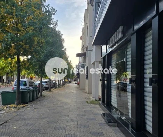 Shkoder, shitet ambjent biznesi Kati 0, 61 m² (XHABIJE)