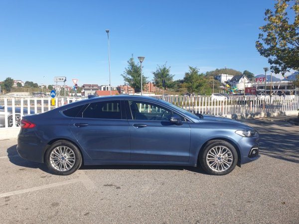 Tirane, shes makine Ford Mondeo, 2021, 2.0, naftë, manual, 80.000 km, 11.800 Euro