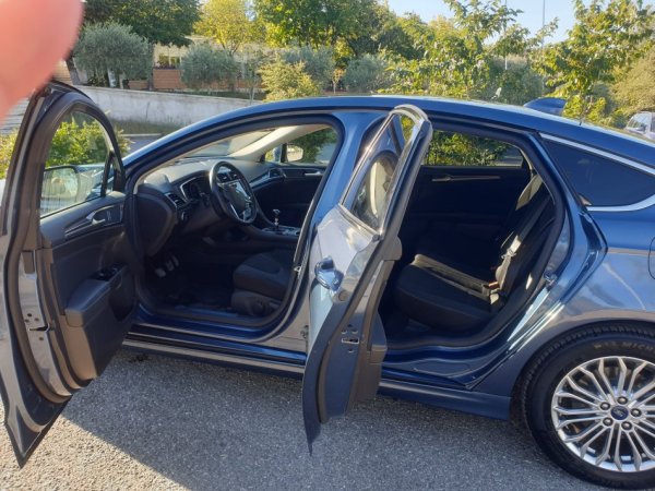 Tirane, shes makine Ford Mondeo, 2021, 2.0, naftë, manual, 80.000 km, 11.800 Euro