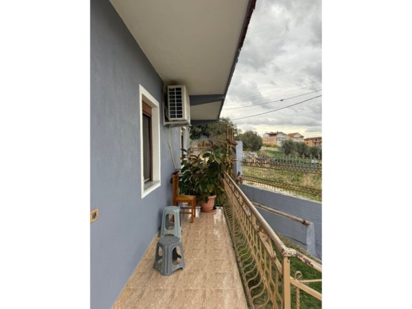 Tirane, jepet me qera shtepi 2+1 , 91 m² 700 € (Lunder)