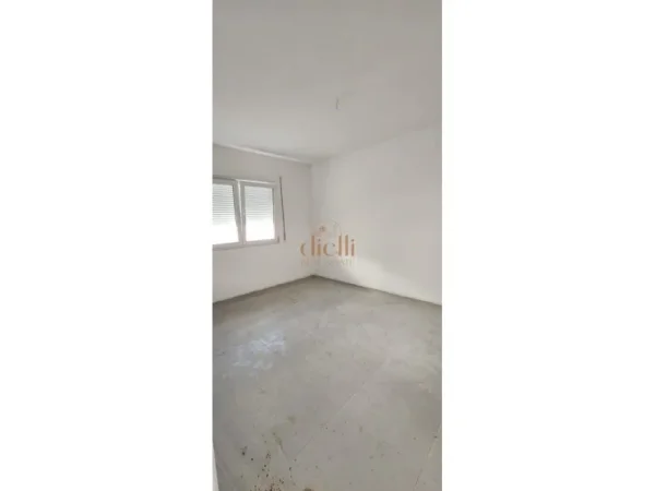 Tirane, shitet apartament 1+1 Kati 4, 68 m² 175.000 € 