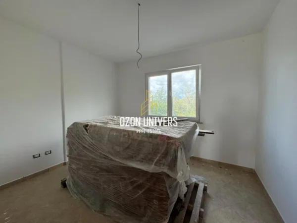 Tirane, shitet apartament 2+1+Ballkon Kati 2, 112 m² 133.920 € (Linzë)