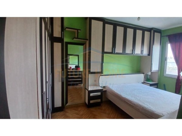 Tirane, jepet me qera apartament 2+1 Kati 3, 84 m² 45.000 € 