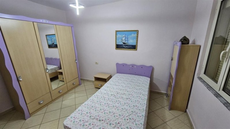 Tirane, jepet me qera apartament 2+1+Ballkon Kati 4, 67 m² 550 € (FERIT XHAJKO)