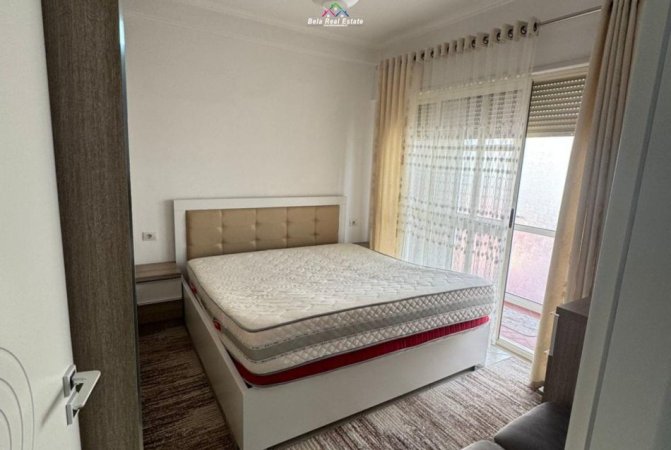 Tirane, jepet me qera apartament 1+1 Kati 5, 73 m² 600 € (Rruga Don Bosco)
