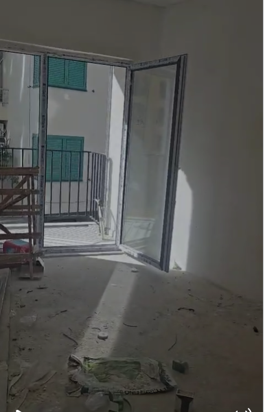 📍 Shitet Apartament 1+1 tek Pazari i Ri afer  Rruges  Qemal Stafa