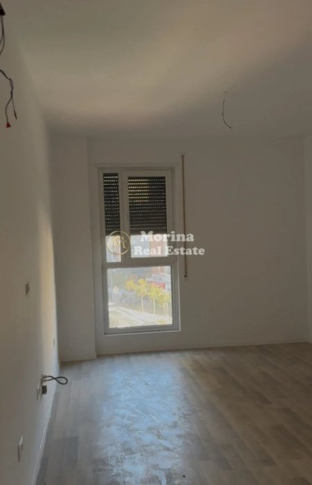 Tirane, jepet me qera apartament 2+1 Kati 3, 70 m² 500 € (Rruga Ibrahim Pashe Bushatliu)