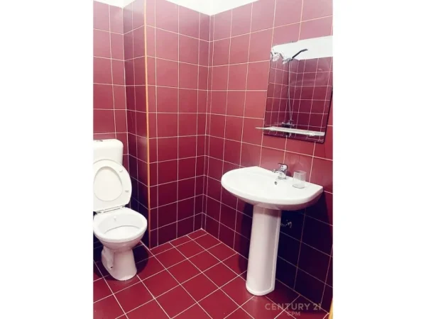 Tirane, jap me qera apartament 1+1 Kati 7, 70 m² 450 € 