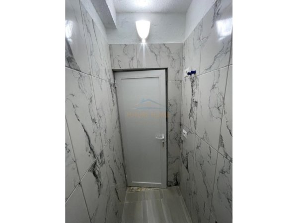 Tirane, jepet me qera ambjent biznesi , 84 m² 800 € (Rruga 4 Deshmoret , Gjimnazi Partizani)