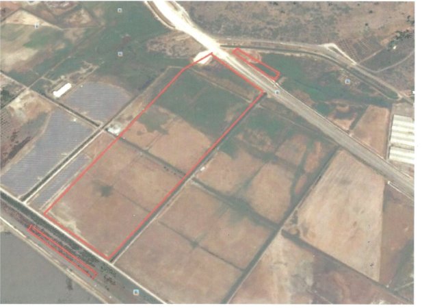 Greqi, shitet toke , 180.000 m² 