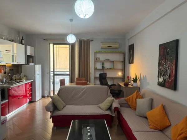 Tirane, jepet me qera apartament 1+1 Kati 7, 58 m² 500 € 