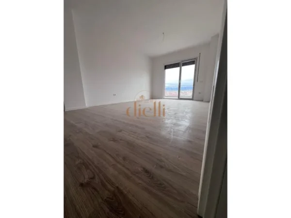 shitet apartament 2+1 Kati 6, 110 m² 95.000 €