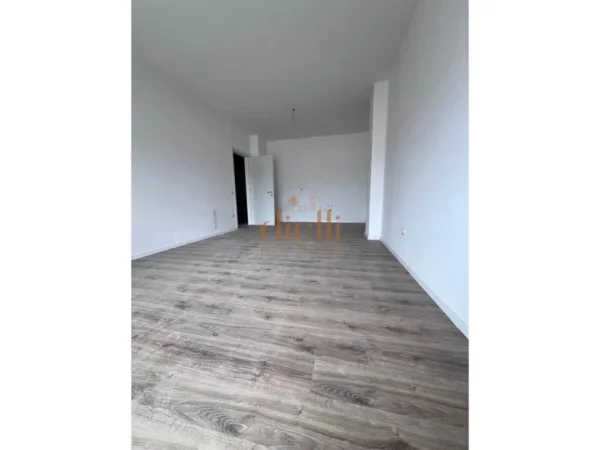shitet apartament 2+1 Kati 6, 110 m² 95.000 €