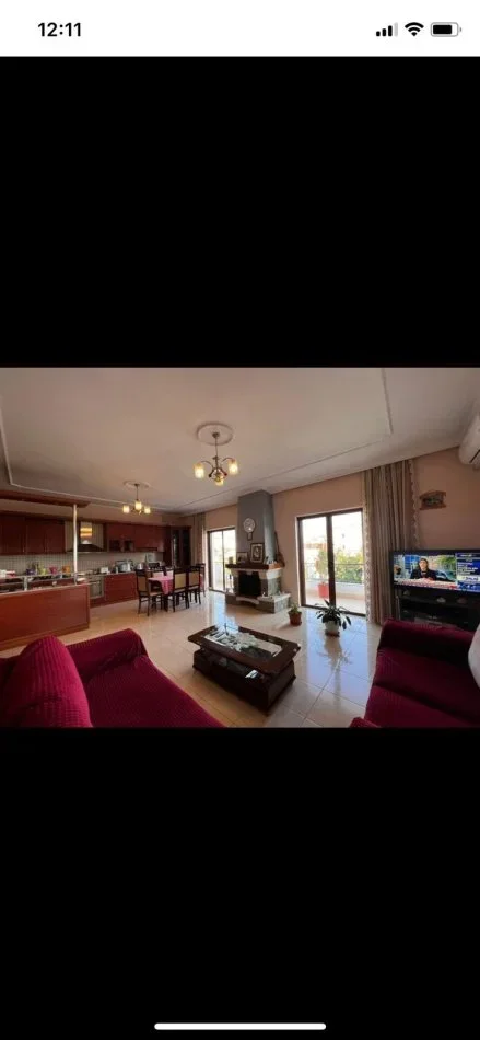 Tirane, shitet apartament 3+1 Kati 1, 365.000 € 