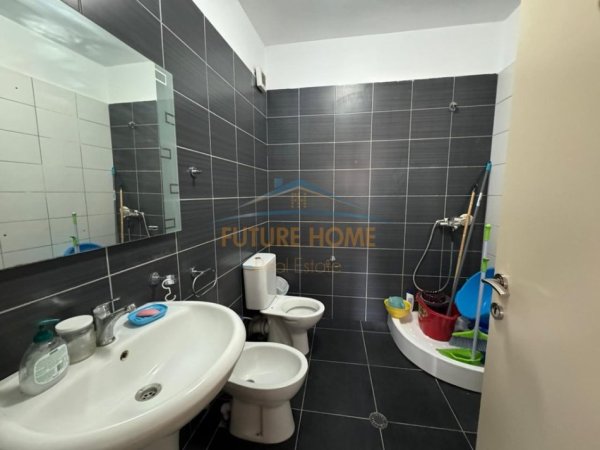 Tirane, jepet me qera apartament 2+1 Kati 2, 103 m² 550 € (Astir , Rruga Loni Ligori)