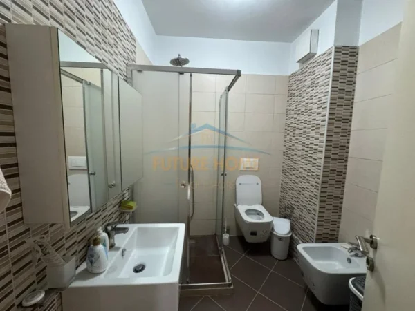Tirane, jepet me qera apartament 2+1 Kati 2, 103 m² 550 € (Astir , Rruga Loni Ligori)